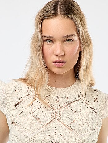 Pull en crochet sans manches