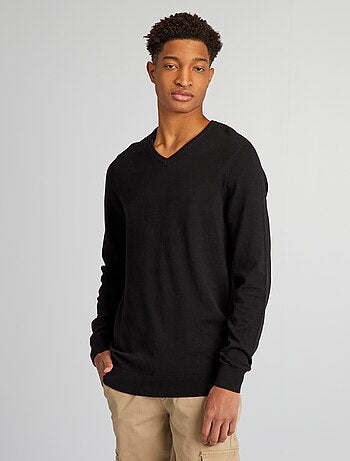 Pull en maille à col V + d'1m90