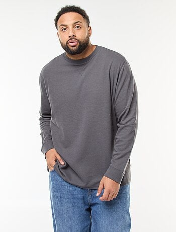 Pull en maille côtelée et col rond