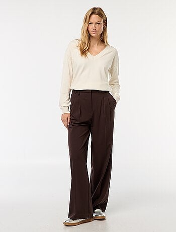 Pull en maille fine col V