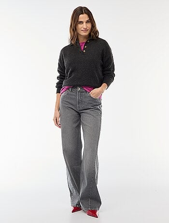 Pull en maille grosse jauge avec un col polo