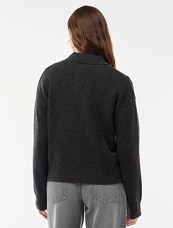 Pull en maille grosse jauge avec un col polo