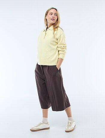 Pull en maille grosse jauge avec un col polo