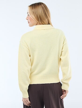Pull en maille grosse jauge avec un col polo