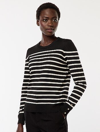 Pull en maille léger col rond