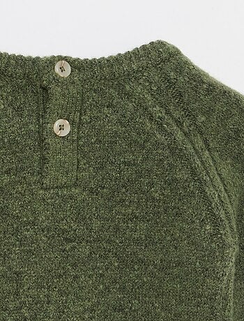 Pull en tricot uni maille grosse jauge