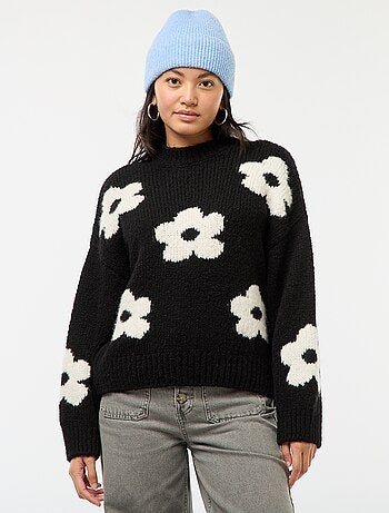 Pull épais fleurs brodées