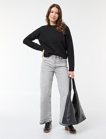 Pull matière douce col rond