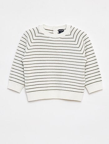 Pull rayé avec ouverture boutonnée au dos