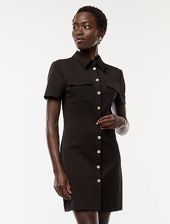 Robe chemise manches courtes avec ouverture boutonnée dorée