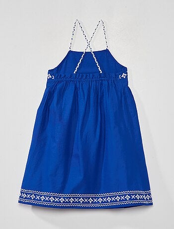 Robe corolle avec broderies