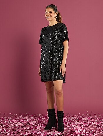 Robe courte à sequins