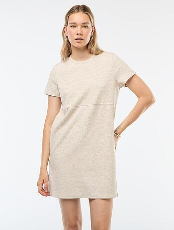 Robe courte en maille doudou côtelée
