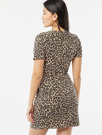 Robe courte manches courtes avec effet drapé