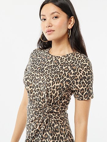 Robe courte manches courtes avec effet drapé