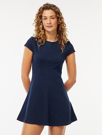 Robe courte patineuse