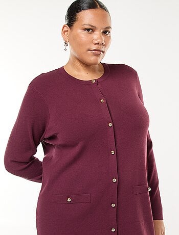 Robe courtes en maille fine col V et boutons dorés