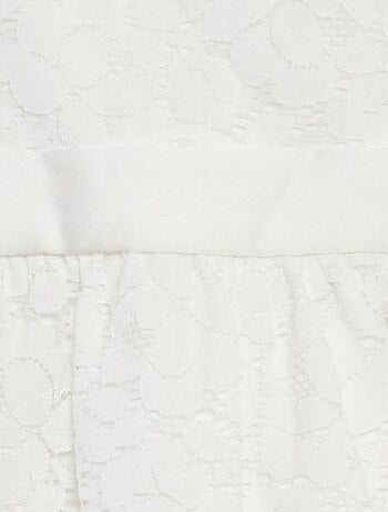 Robe de cérémonie en dentelle
