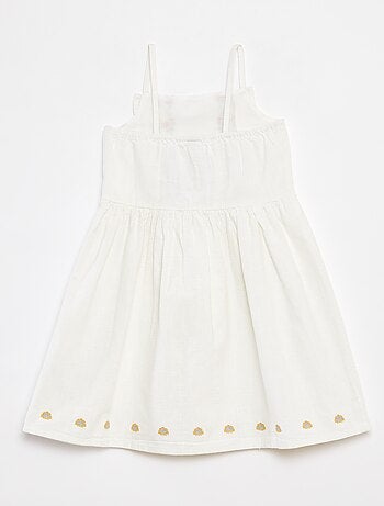 Robe en chaine et trame avec broderies