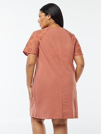 Robe en coton avec broderies