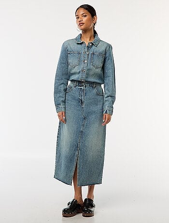 Robe en jean longue avec ouverture boutonnée