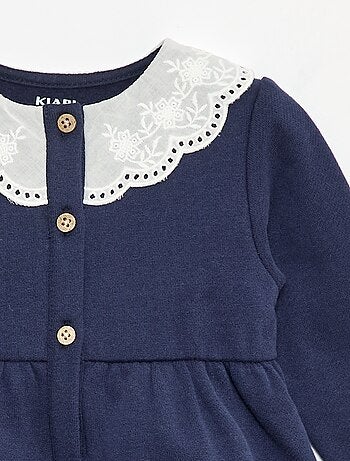 Robe en molleton avec col en voile de coton brodé