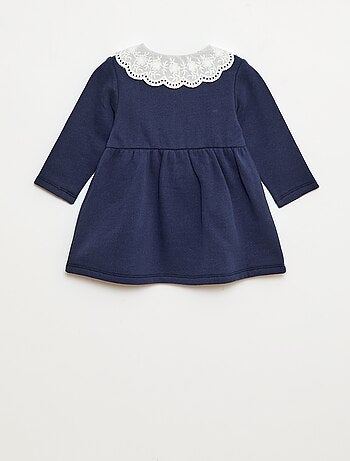 Robe en molleton avec col en voile de coton brodé