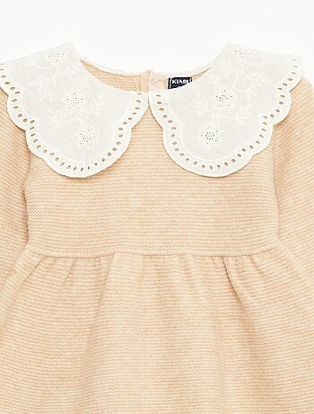 Robe en tricot avec col claudine