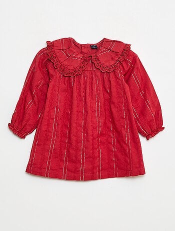 Robe légère avec fils brillants all over + col avec broderies