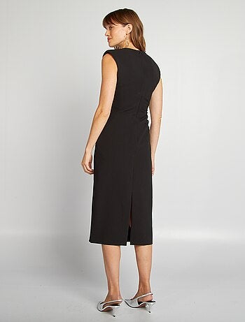 Robe longue drapée avec épaulettes