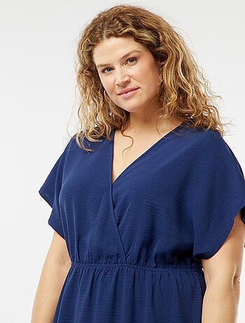 Robe longue en maille stretch et à manches courtes