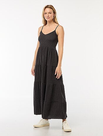 Robe longue gaufrée à étages