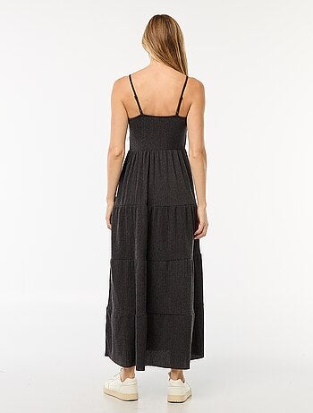 Robe longue gaufrée à étages