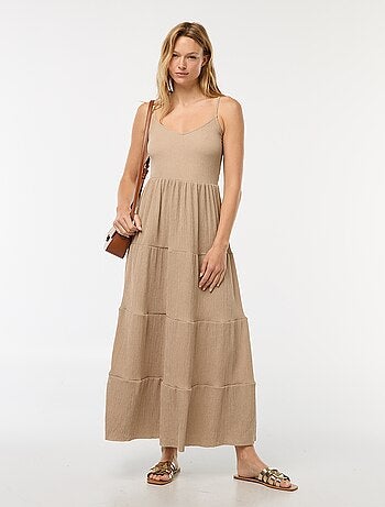 Robe longue gaufrée à étages