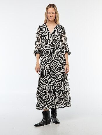 Robe longue imprimée à base volantée