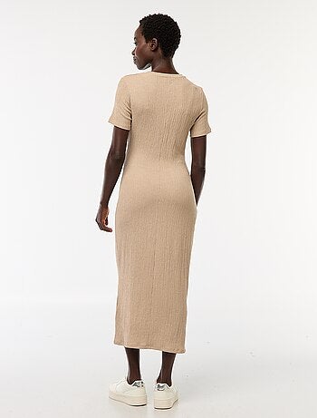 Robe longue twistée à la taille
