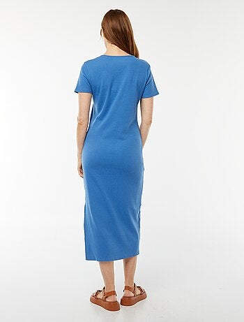 Robe midi à manches courtes avec fente