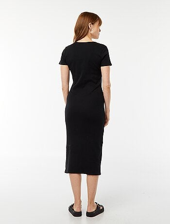 Robe midi à manches courtes avec fente