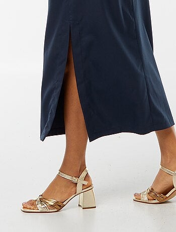 Robe midi effet twiste devant