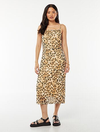 Robe midi en mesh imprimé léopard col bénitier