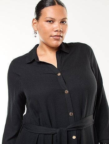 Robe midi imprimée ceinturée et pressionnée