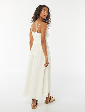 Robe midi smockée à fines bretelles