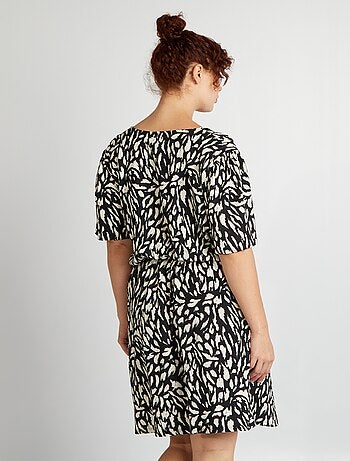 Robe portefeuille crêpée à motif