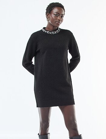 Robe pull courte avec col à strass