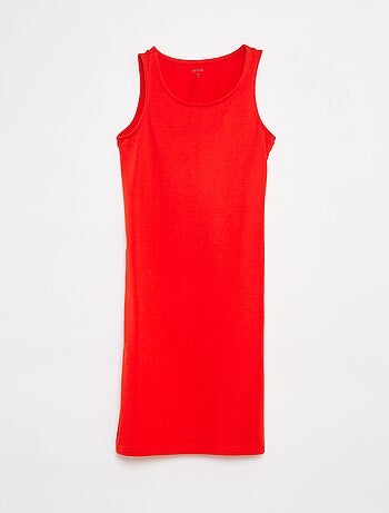 Robe sans manches ouverte dans le dos