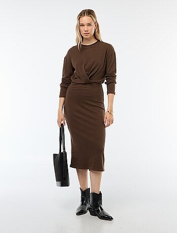 Robe unie coupe midi unie à manches longues