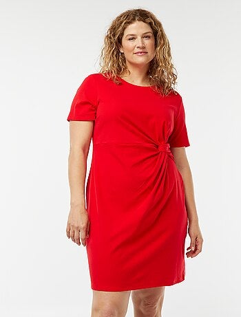 Robe unie drapée coupe courte