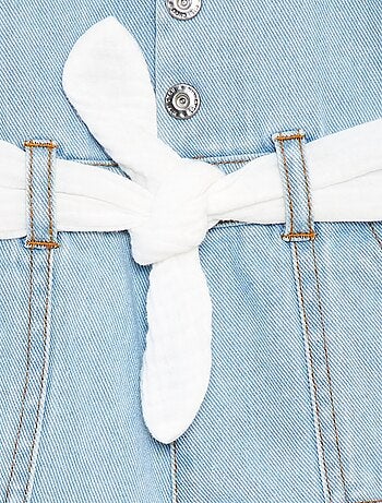 Salopette short en denim à bretelles avec ceinture