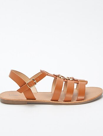 Sandales avec détails métalliques
