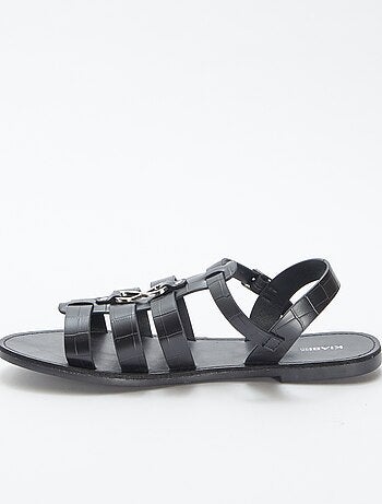 Sandales avec détails métalliques